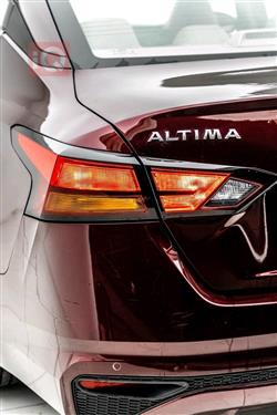 نيسان ألتيما